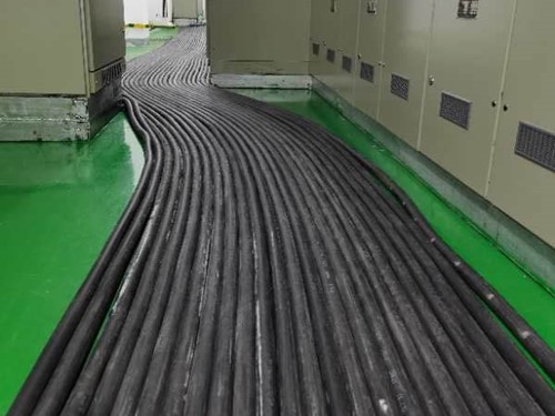 大武口如何根据理论计算公式计算温度对特定电压测量结果的影响？